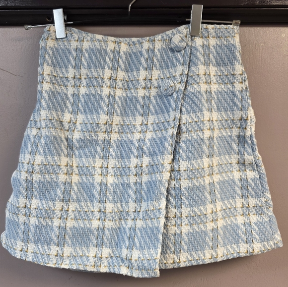 SHEIN Dresses & Skirts - Plaid Blue and Cream Skirt